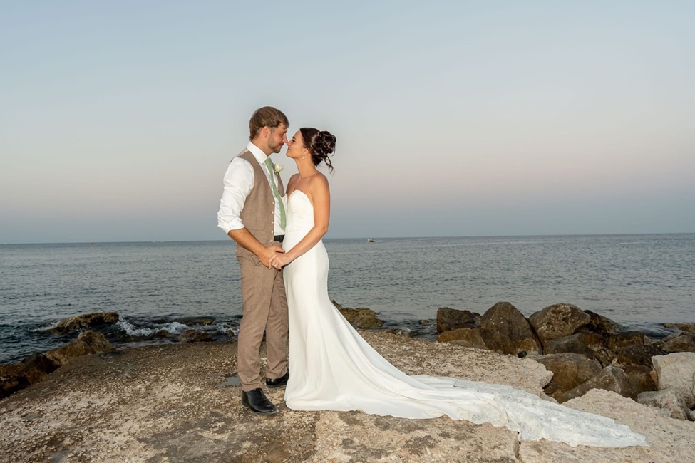 Unforgettable Rhodes Weddings review