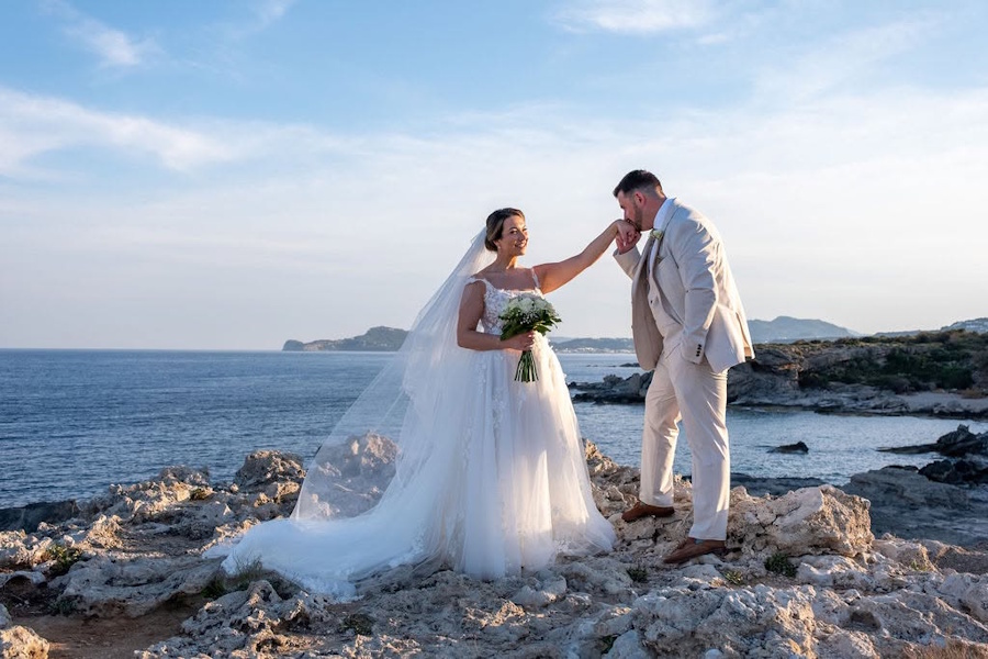 Unforgettable Rhodes Weddings review